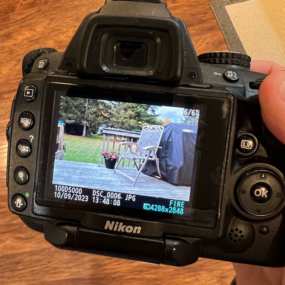 Nikon D5000 bundle - Picture 11 of 15